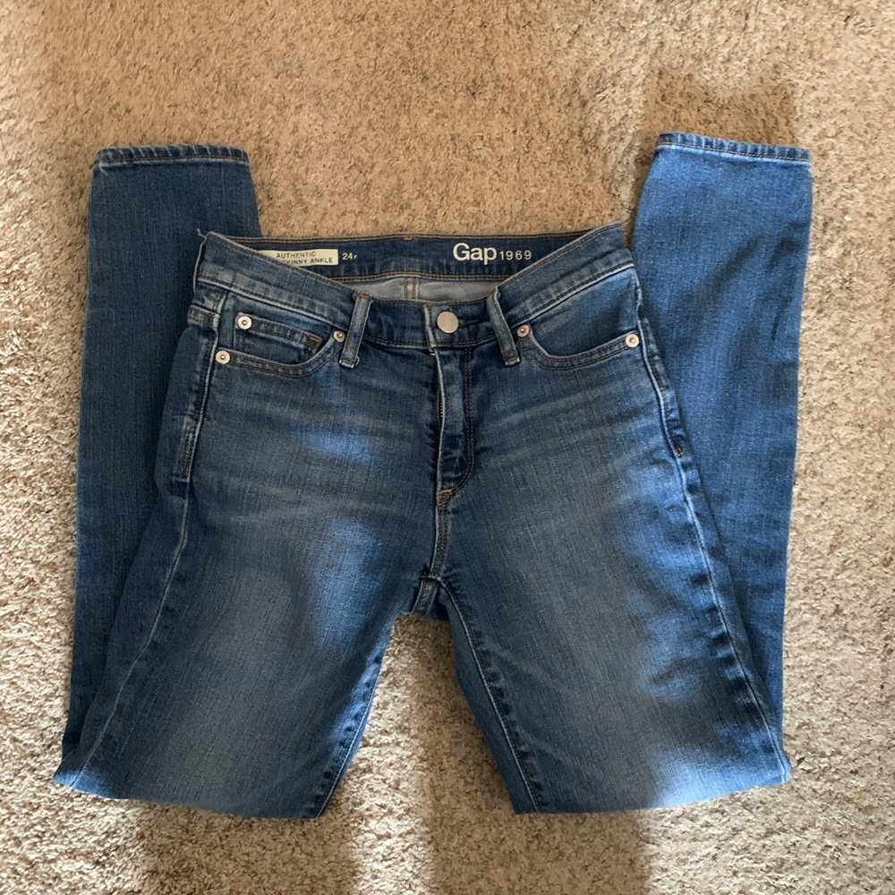 Gap Authentic True Skinny Ankle Jeans